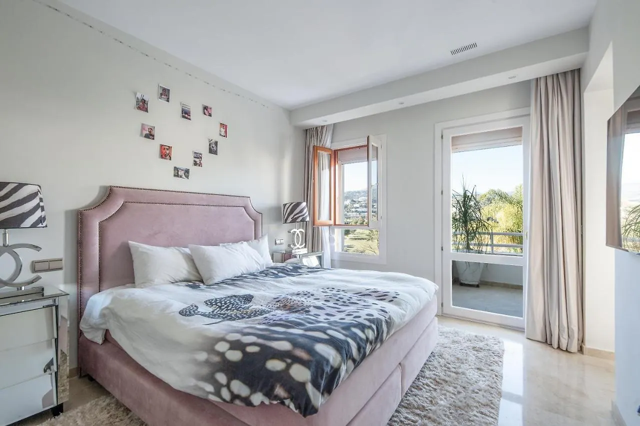 Alcores Del Golf, Oustanding Luxury Penthouse Marbella Apartment